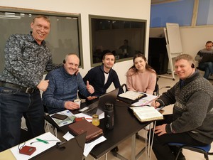 20190307 172835 RUS group 300px